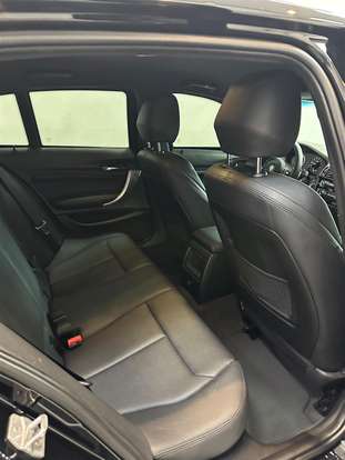 BMW-120i-2018