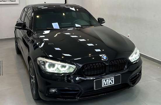 BMW-120i-2018
