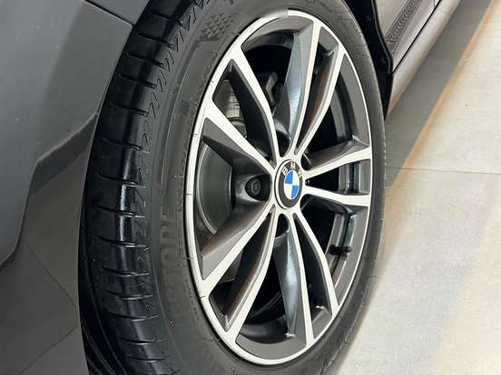 BMW-120i-2.0 16V GASOLINA SPORT 4P AUTOMÁTICO BMW-120i-2018