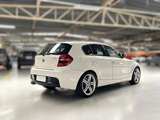 BMW-130i-3.0 SPORT HATCH 24V GASOLINA 4P AUTOMÁTICO BMW-130i-2009