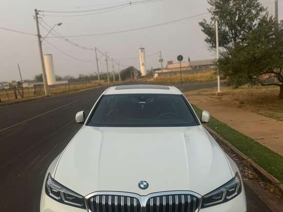 BMW-320i-2.0 16V TURBO FLEX M SPORT AUTOMÁTICO BMW-320i-2023