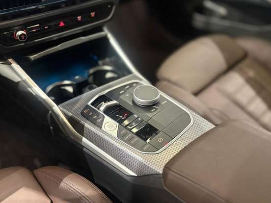 BMW-320i-2.0 16V TURBO FLEX M SPORT AUTOMÁTICO BMW-320i-2024
