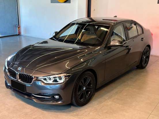 BMW-320i-2017
