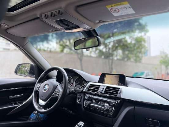 BMW-320i-2.0 SPORT GP 16V TURBO ACTIVE FLEX 4P AUTOMÁTICO BMW-320i-2016
