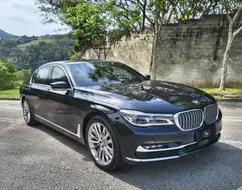 BMW 750Li 4.4 PURE EXCELLENCE V8 32V GASOLINA 4P AUTOMÁTICO BMW 750Li 4.4 PURE EXCELLENCE V8 32V GASOLINA 4P AUTOMÁTICO