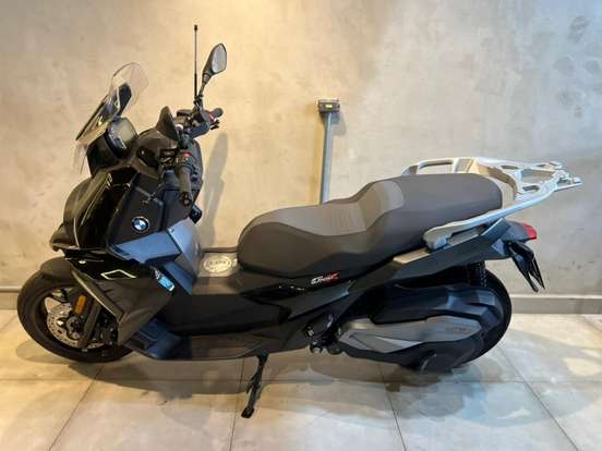 BMW-C 400 X-2024