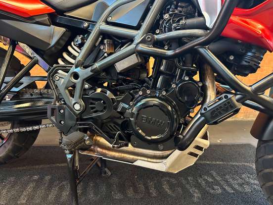 BMW-F 700 GS BMW-F 700 GS-2016