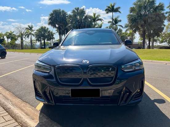 BMW-iX3-2022