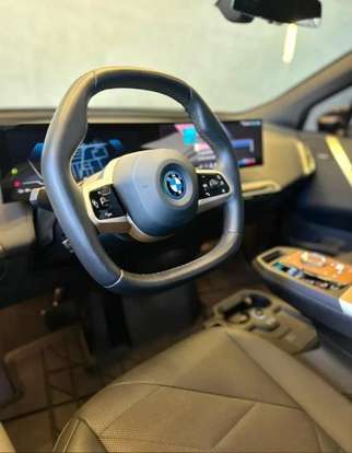 BMW-iX-2022