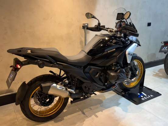 BMW-R 1300 GS TRIPLE BLACK BMW-R 1300 GS TRIPLE BLACK-2024
