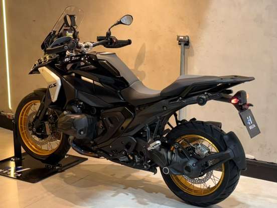 BMW-R 1300 GS TRIPLE BLACK BMW-R 1300 GS TRIPLE BLACK-2024