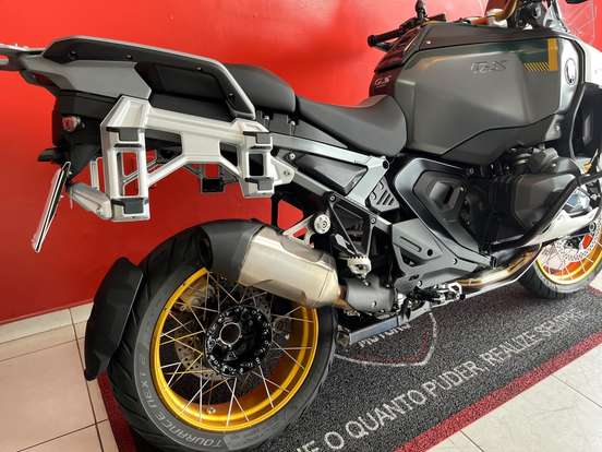 BMW-R 1300 GS BMW-R 1300 GS-2025