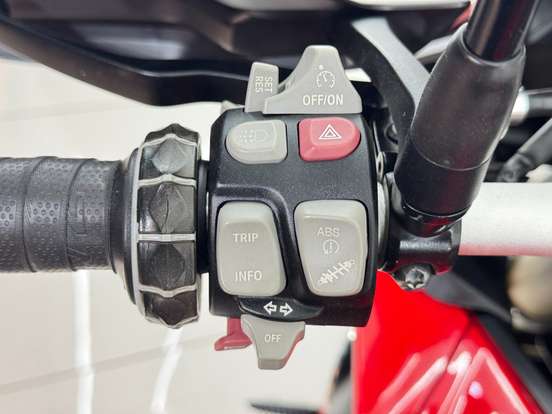 BMW-S 1000 XR BMW-S 1000 XR-2015