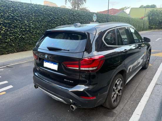 BMW-X1-2.0 16V TURBO ACTIVEFLEX SDRIVE20I X-LINE 4P AUTOMÁTICO BMW-X1-2020