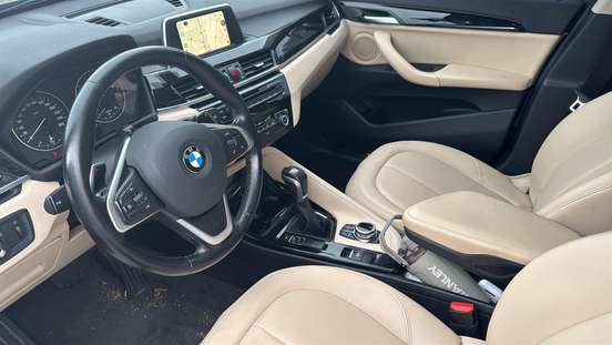 BMW-X1-2.0 16V TURBO ACTIVEFLEX SDRIVE20I X-LINE 4P AUTOMÁTICO BMW-X1-2017