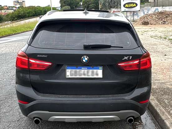 BMW-X1-2.0 16V TURBO ACTIVEFLEX SDRIVE20I X-LINE 4P AUTOMÁTICO BMW-X1-2017
