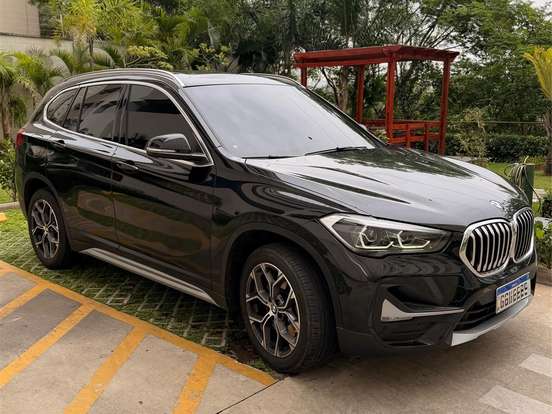 BMW-X1-2.0 16V TURBO ACTIVEFLEX SDRIVE20I X-LINE 4P AUTOMÁTICO BMW-X1-2020