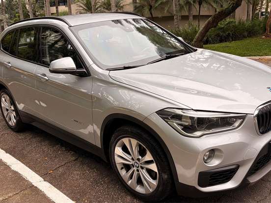 BMW-X1-2.0 16V TURBO GASOLINA SDRIVE20I GP 4P AUTOMÁTICO BMW-X1-2016