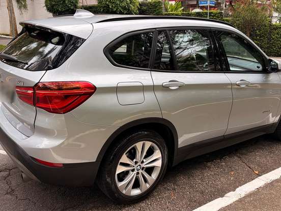 BMW-X1-2.0 16V TURBO GASOLINA SDRIVE20I GP 4P AUTOMÁTICO BMW-X1-2016
