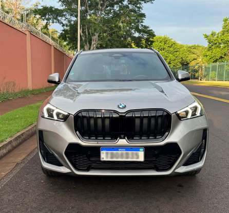 BMW-X1-2024