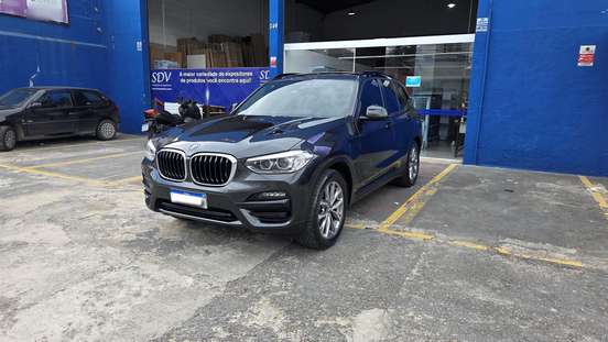 BMW-X3-2021