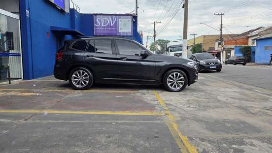 BMW-X3-2021
