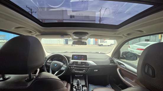 BMW-X3-2021