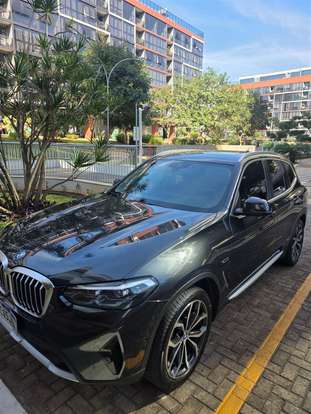 BMW-X3-2021