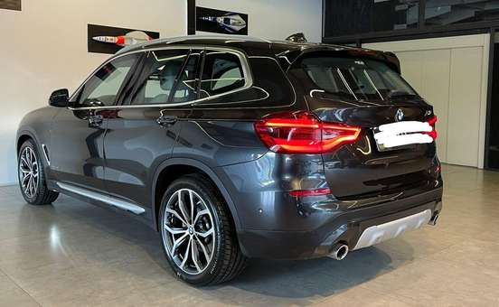 BMW-X3-2018