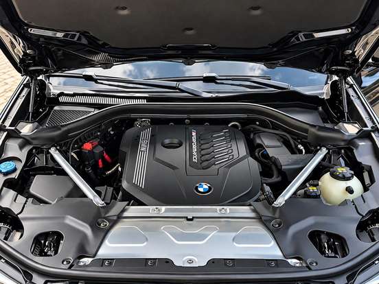 BMW-X3-2021