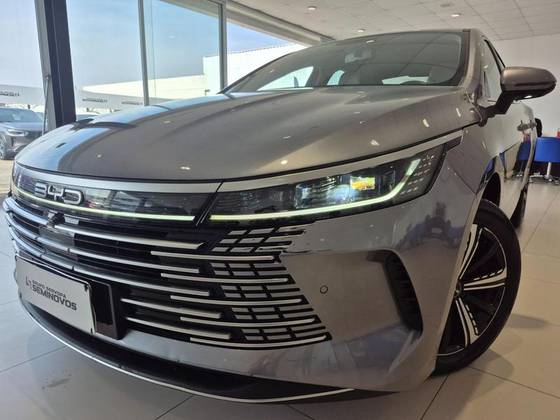 BYD KING 1.5 DM-I PHEV GS AUTOMÁTICO