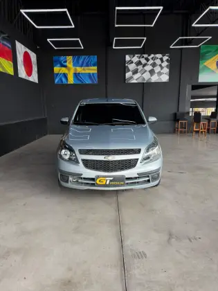 CHEVROLET AGILE 1.4 MPFI LT 8V FLEX 4P MANUAL