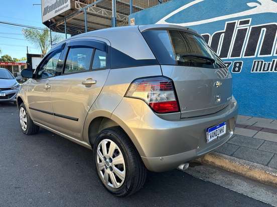 CHEVROLET-AGILE-2012