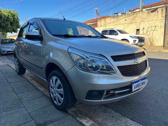 CHEVROLET-AGILE-2012