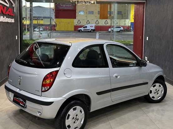 CHEVROLET-CELTA-1.0 MPFI 8V GASOLINA 2P MANUAL CHEVROLET-CELTA-2002