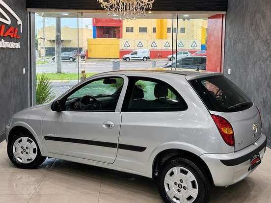 CHEVROLET-CELTA-1.0 MPFI 8V GASOLINA 2P MANUAL CHEVROLET-CELTA-2002