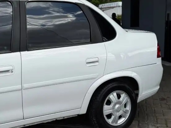 CHEVROLET-CLASSIC-1.0 MPFI LS 8V FLEX 4P MANUAL CHEVROLET-CLASSIC-2011