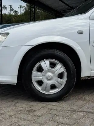 CHEVROLET-CLASSIC-2011