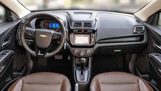 CHEVROLET-COBALT-2017