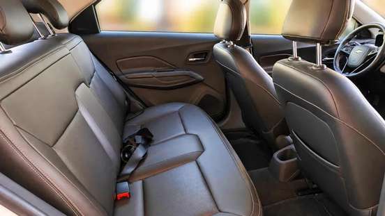 CHEVROLET-COBALT-2017