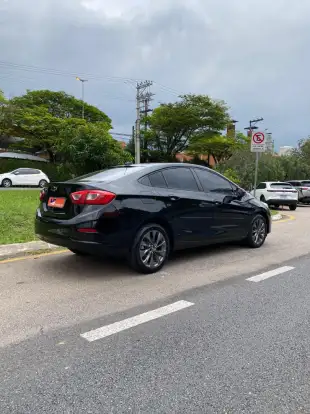 CHEVROLET-CRUZE-2018