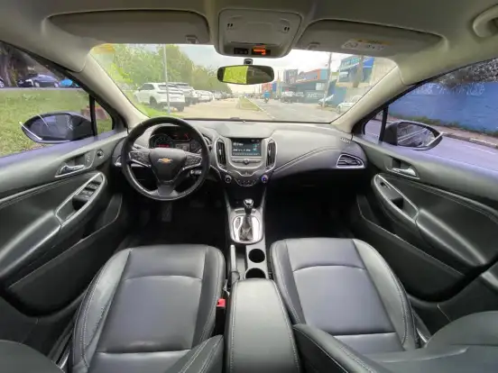 CHEVROLET-CRUZE-2018