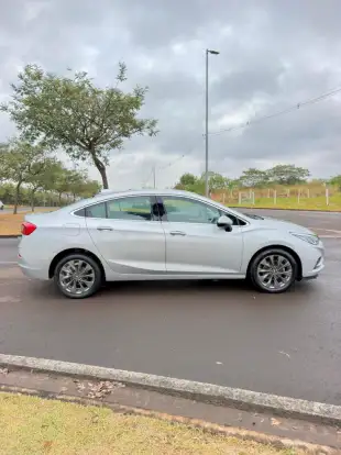 CHEVROLET-CRUZE-2017