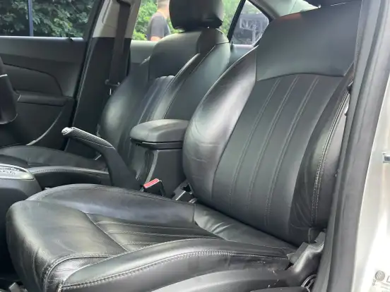 CHEVROLET-CRUZE-1.8 LT 16V FLEX 4P AUTOMÁTICO CHEVROLET-CRUZE-2013