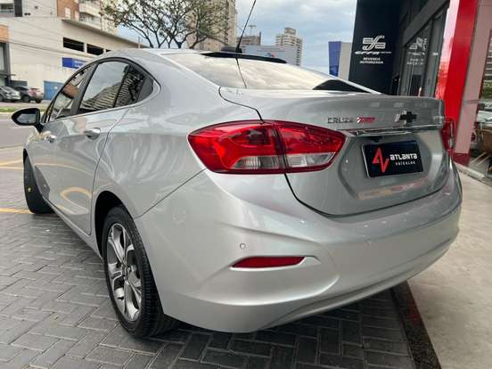 CHEVROLET-CRUZE-2019
