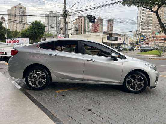 CHEVROLET-CRUZE-2019