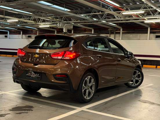 CHEVROLET-CRUZE-2019
