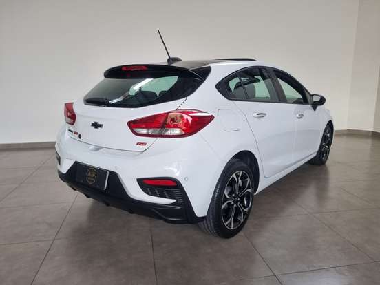 CHEVROLET-CRUZE-2022
