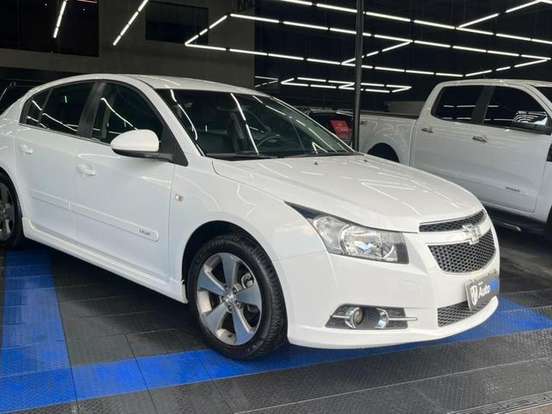 CHEVROLET-CRUZE-1.8 LT SPORT6 16V FLEX 4P AUTOMÁTICO CHEVROLET-CRUZE-2014