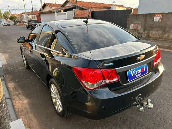 CHEVROLET-CRUZE-2013
